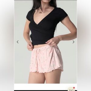 Glowny LUSH SWIRL MODAL TEE size small